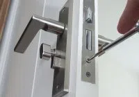 Master Locksmith Store West Palm Beach, FL 561-223-4928 - lock-changing