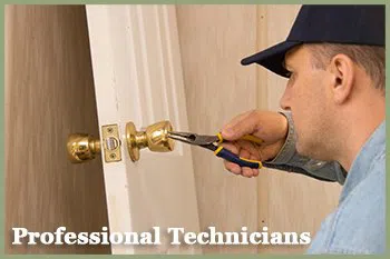 Master Locksmith Store West Palm Beach, FL 561-223-4928 - professional-technicians